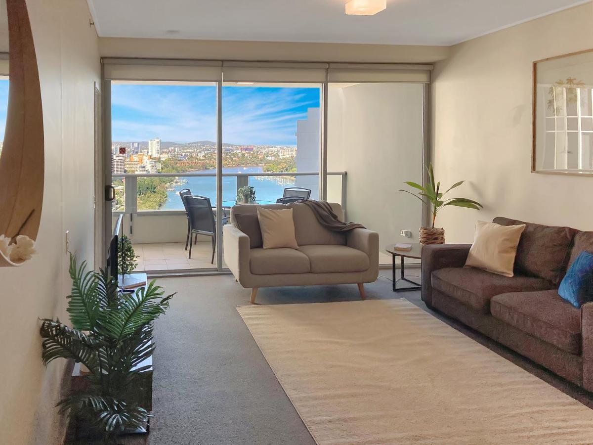 Amazing River View - 3 Bedroom Apartment - Brisbane Cbd - Netflix - Fast Wifi - Carpark Exterior photo