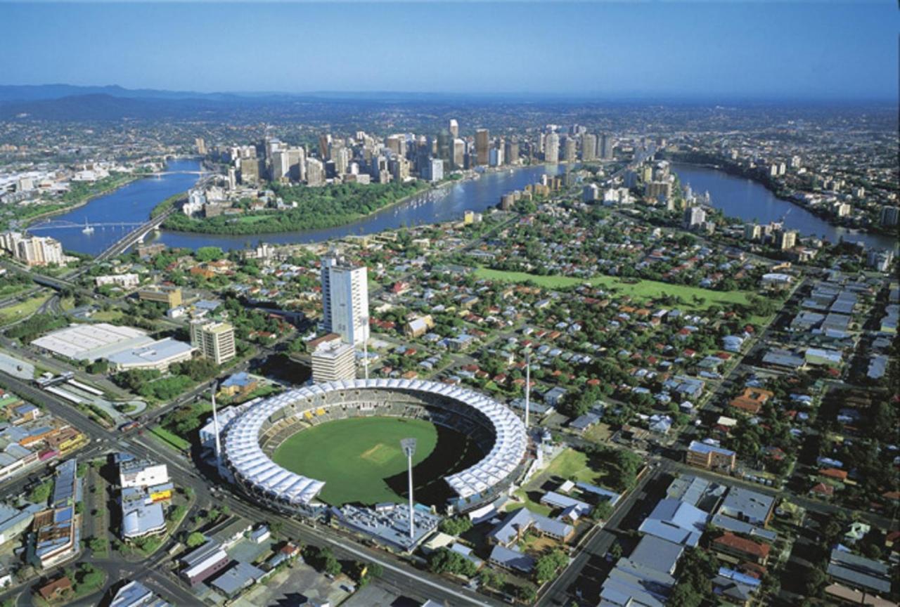 Amazing River View - 3 Bedroom Apartment - Brisbane Cbd - Netflix - Fast Wifi - Carpark Exterior photo