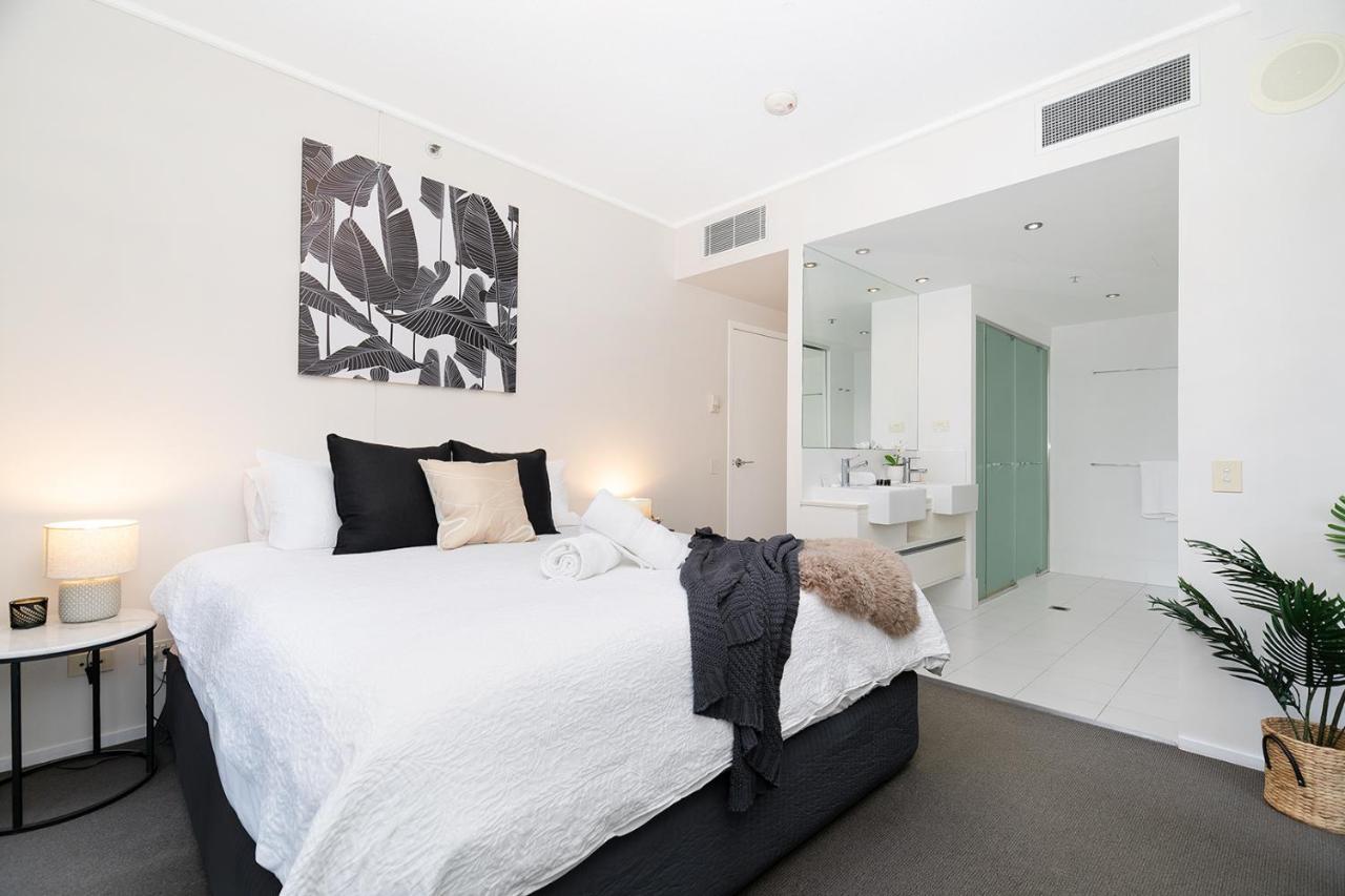 Amazing River View - 3 Bedroom Apartment - Brisbane Cbd - Netflix - Fast Wifi - Carpark Exterior photo