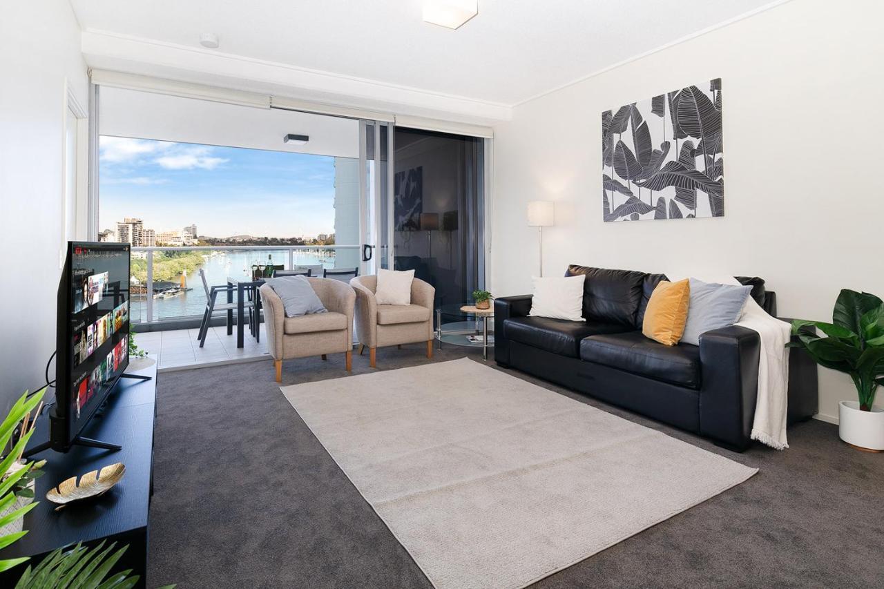 Amazing River View - 3 Bedroom Apartment - Brisbane Cbd - Netflix - Fast Wifi - Carpark Exterior photo