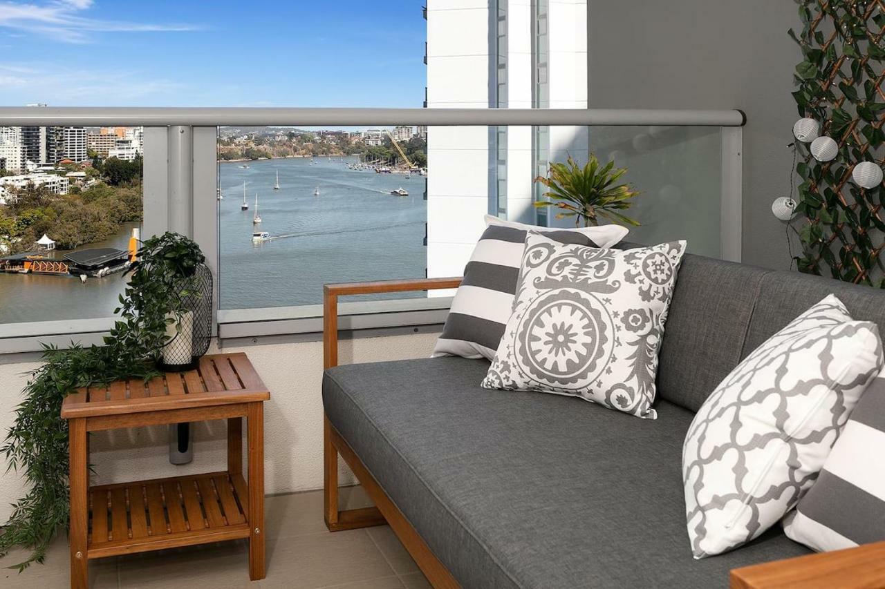 Amazing River View - 3 Bedroom Apartment - Brisbane Cbd - Netflix - Fast Wifi - Carpark Exterior photo