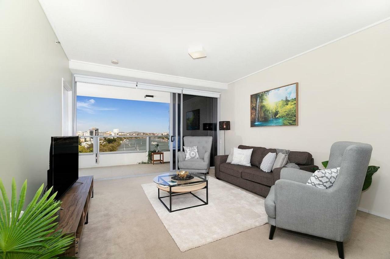 Amazing River View - 3 Bedroom Apartment - Brisbane Cbd - Netflix - Fast Wifi - Carpark Exterior photo